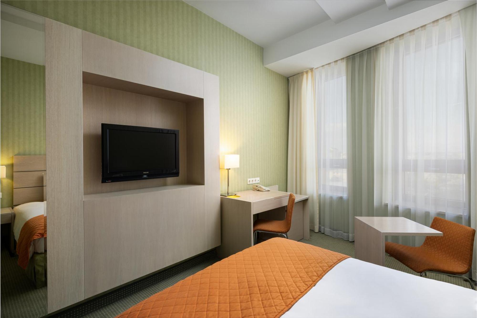 Hotel Golden Tulip Ana Tower Sibiu Exterior photo