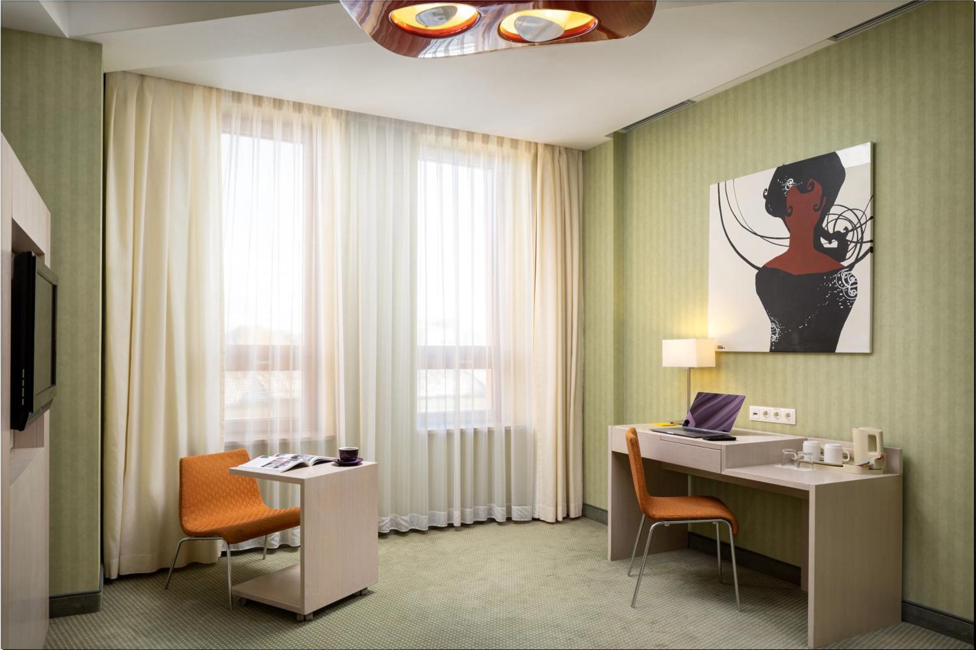 Hotel Golden Tulip Ana Tower Sibiu Exterior photo